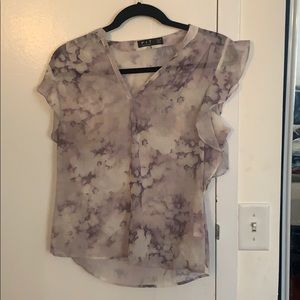Floral short sleeve blouse